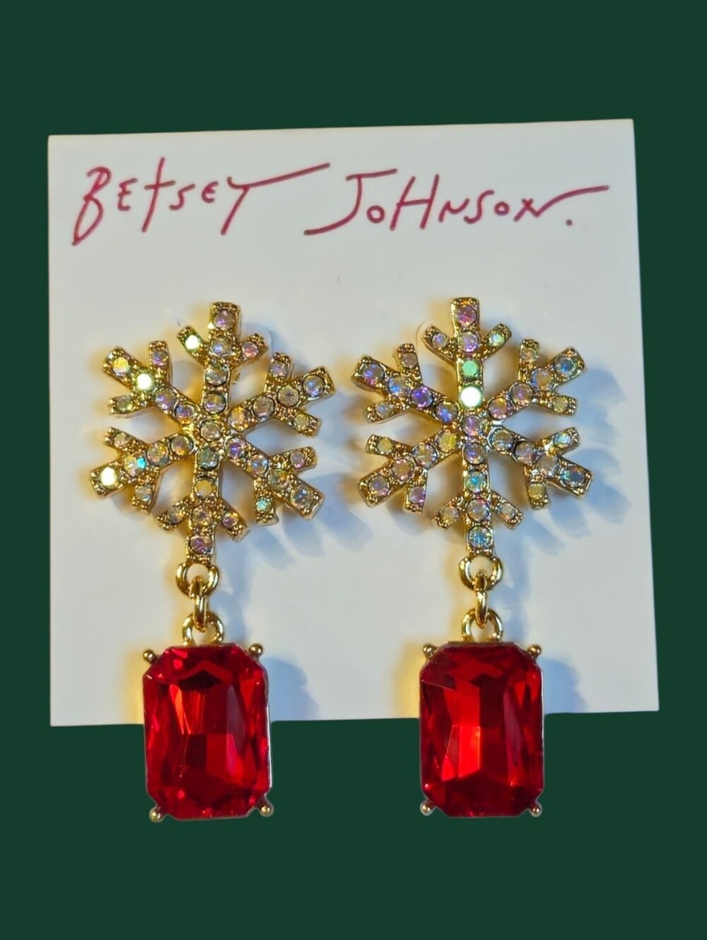❄️🎄Betsey Christmas Winter Holiday Snowflake With Red Crystal Drop Earrings NWT